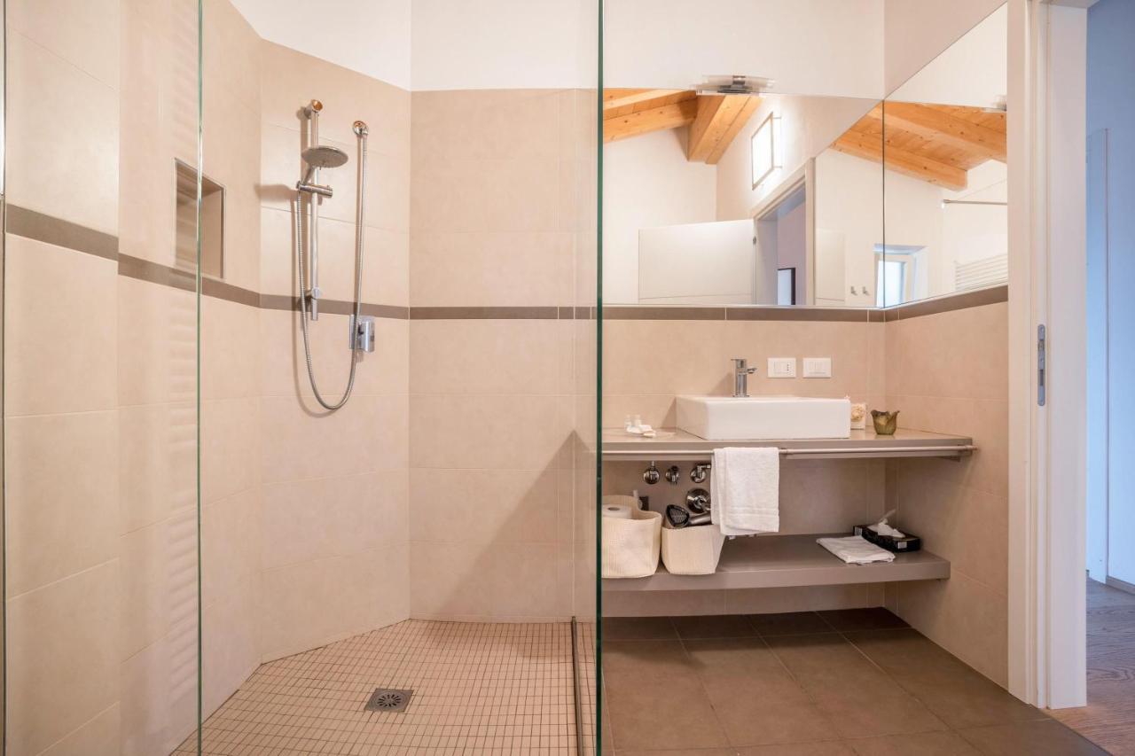Residence La Villa Cuore Тиньяле Экстерьер фото